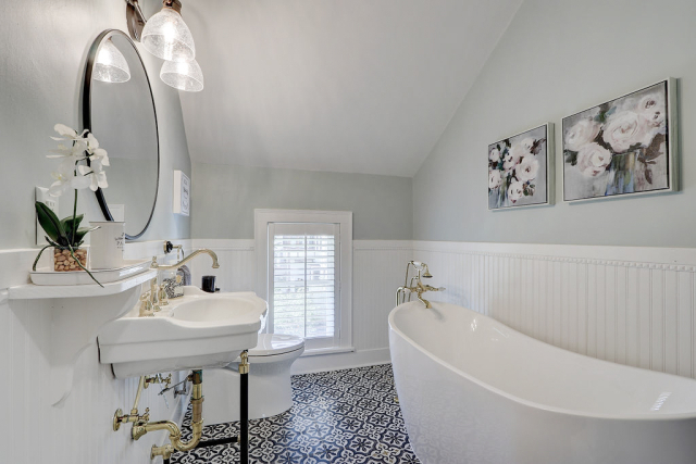 IMG_0177_78_79_80_81Interior01-1